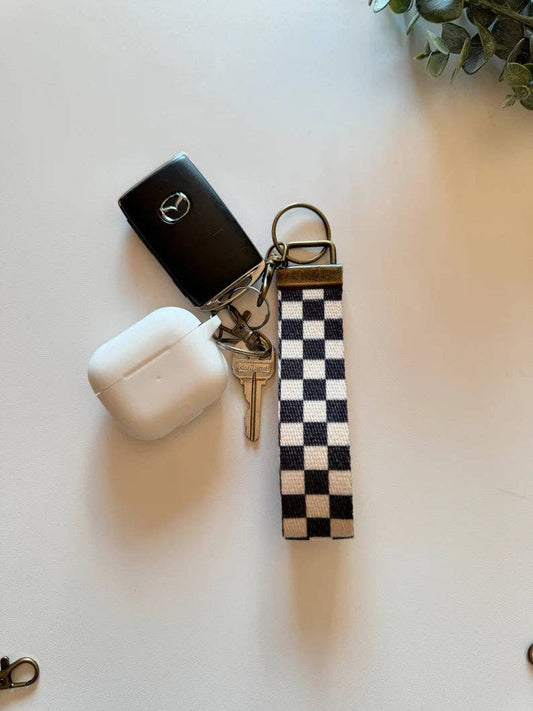 Checker Wrist Keychain Lanyard, Handmade Lanyard, Key Fob Wristlet, Car Key Holder, Cute Keychain, Boho Checker, Colorful Keychain Lanyard