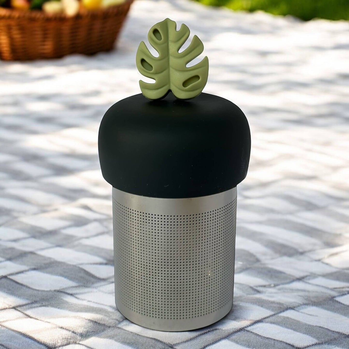 Monstera Leaf | Floating Tea Steeper | Grey Base | Green: Charcoal Grey / Earth Green